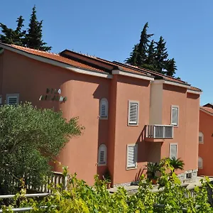 https://apartments-sulekic.hotelinzadar.com
