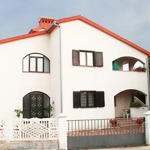 Istria By Nina Apartment